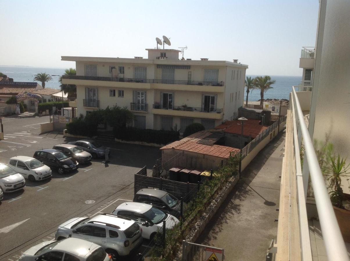 F2 Immeuble Les Pieds Dans L'Eau Appartamento Villeneuve-Loubet Esterno foto