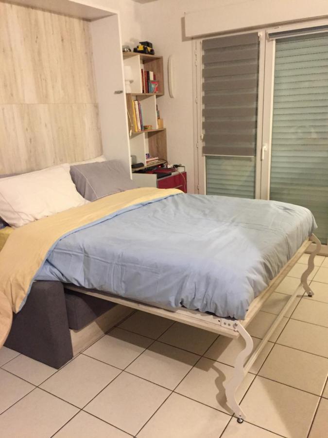 F2 Immeuble Les Pieds Dans L'Eau Appartamento Villeneuve-Loubet Esterno foto