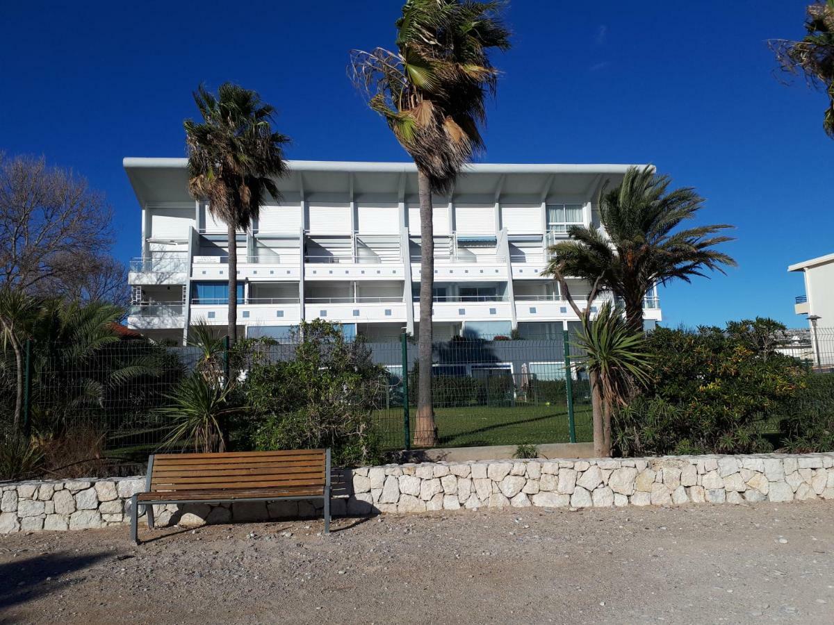 F2 Immeuble Les Pieds Dans L'Eau Appartamento Villeneuve-Loubet Esterno foto